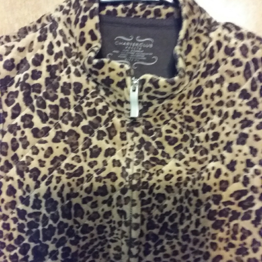 Leopard vest by charter club